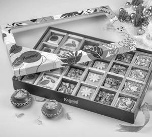 Luxe Mithai Box 24 Pcs