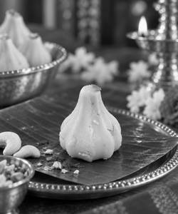 Kesar Modak