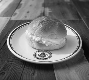 Malai Bun Maska