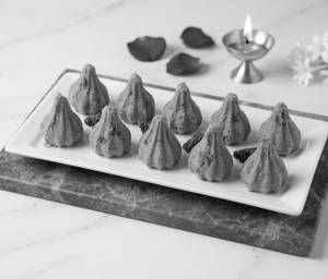 Anjeer Malai Modak