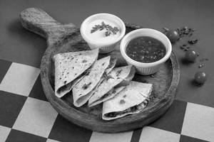 Jain Mexican Veg Quesadilla