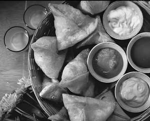 15 Nos. Samosa
