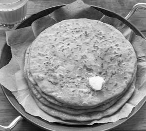 Aloo Pyaz Paratha-2 Pcs