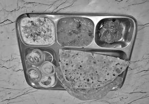2 Paratha Thali