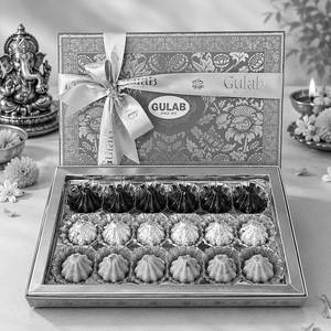 Gulab Assorted Modak Box (18 Pcs)