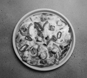 Peri peri paneer pizza