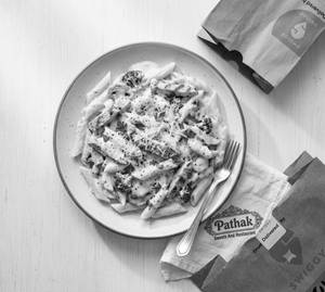 White Sauce Pasta