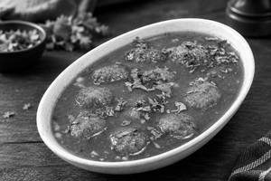 Vegetable Manchurian In Gravy