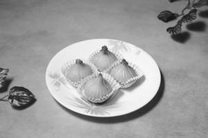 Kaju Modak