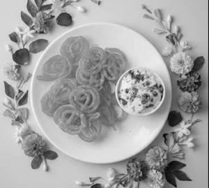 Jalebi With Rabri Combo