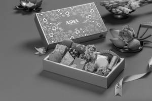 Asha 108 Kaju & Khova Premium Mix Sweet 500 Gms
