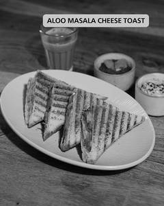 Aloo Masala Cheese Toast (2 Slices)