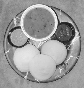 SAMBAR IDLI