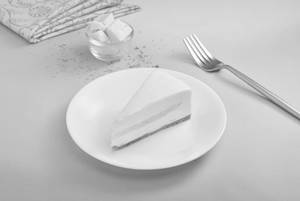 White Chocolate Cheesecake Slice