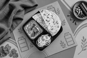 Butter Chicken + Paratha Khanabox