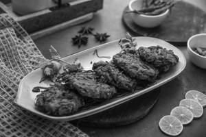 Pyaz Pakoda