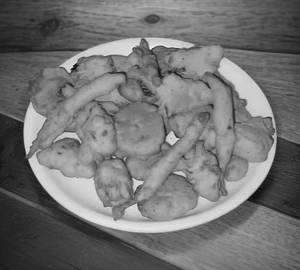 Assorted Veg Pakora (18-20 Pcs)