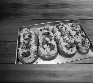 Chicken Gralic Bread