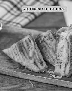 Veg Chutney Cheese Toast - (3 Slices)