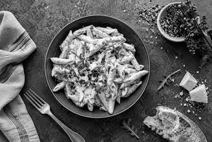 White Sauce Pasta (650ml)
