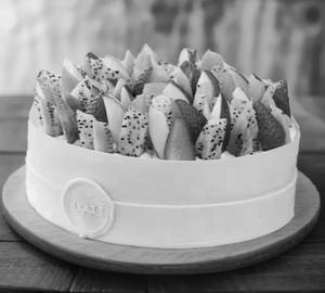 Fresh Fruit Cake