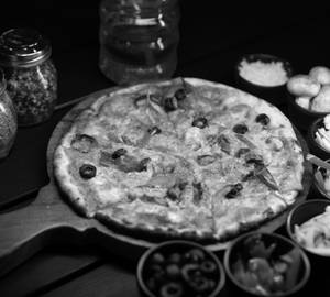 Smoked Veggie Pizza
