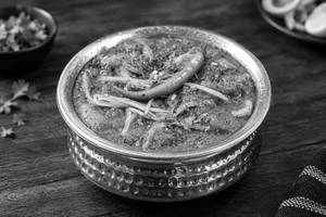 Kadhai Mushroom - A Chef Special [v]