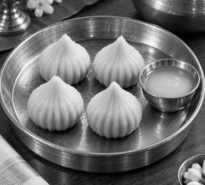 Ukadiche Modak (4 pcs)