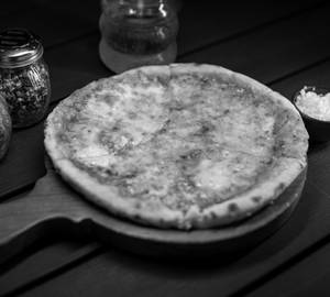 4 Chesse Pizza