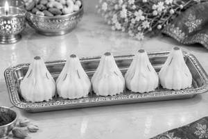 Mawa Modak