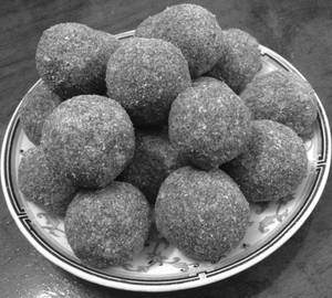 Kambu Laddu