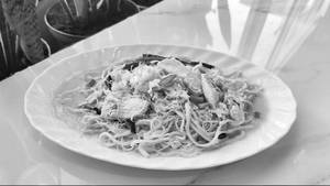 Pan Fried Noodles Chicken