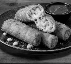 Crispy Corn & Cheese Roll