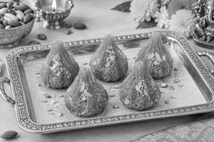 Motichoor Modak