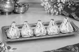 Kaju Modak