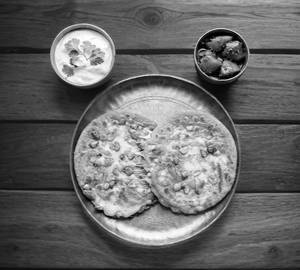 1 Aloo Cheese Paratha Combo