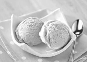 Strawberry Scoop 2