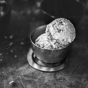 Kesar Pista Scoop 1