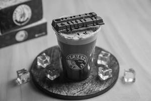 Kit Kat Shake