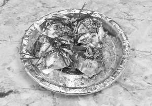 Dahi Sont Ke Aate Ke Batashe (6 Pcs)