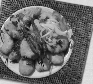 Aloo pakoda [12 Pieces]