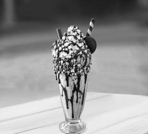 Loaded Oreo Milkshake