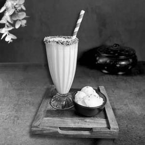Butterscotch Milkshake