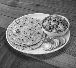 Tawa Roti With Veg