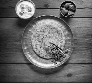1 Onion Paratha Combo
