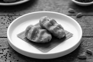 Sweet Pidi Kozhukattai 2pcs 