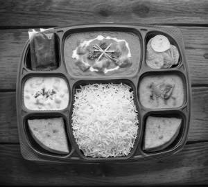 Special Veg Thali [No Onion Garlic]