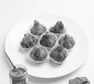 Biscoff Kaju Modak