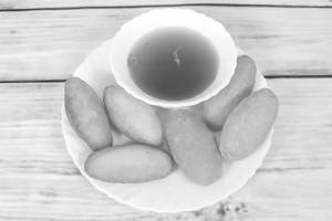Dahi Sont Ke Sooji Ke Batashe (5 Pcs)