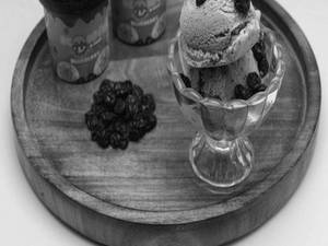 Black Current Scoop 2